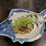 樋山 - 松茸と白芋茎のお浸し