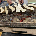 樋山 - 焼き松茸