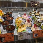 オカモト・シェ・ダムール - 