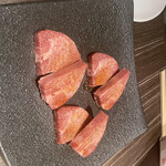 Yakiniku No Meimon Tendan - 