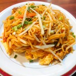 インドアジアン レストラン＆バー ビンティ - ネパールスペシャルチョウメン