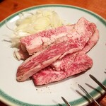 焼肉 大翔 - カルビ：1,350円