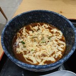 松戸富田麺桜 - 太麺ともう一つの主役・濃厚チーズカレーのつけ汁