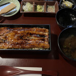 日本橋 玉ゐ - 箱飯の中箱。ご飯も多くしていただけます。