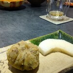 ことわりをはかるみせ ばんどう - 栗とナシ