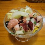 ピッツェリア ダジーノ - たことセロリのサラダ(700円)
