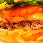 ジャクソンビル - プレミアムチーズバーガープレート(950円)