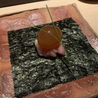 焼鳥 篠原 - 生つくねとキンカン醤油漬けの海苔巻き