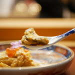 美会 - プリップリの鮑は素揚げされたような食感がプラスされ、咀嚼によって生み出される至極の旨味！ うっとりさせるほどに素晴らしい逸品。