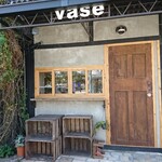 vase - 店舗右側 店頭 vase