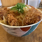 横濱 魚萬 - Wかつ丼