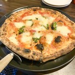 ピッツエリアバール　CACTUS　D'ORO - マルゲリータ