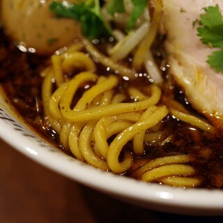 スパイス・ラー麺 卍力_1