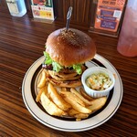 Jacksonville - ウェスタンＢＢＱバーガーセット＋ピンクレモネードソーダ  @1,770円也。