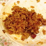 カサ・ベリヤ - パエージャのお焦げ。お店の方の見事な手さばきで一粒残らず鍋のお焦げがお皿に移されます。　2 de mayo de 2013