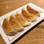 Naru - 鉄板餃子