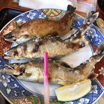 旬川料理　なかむら - 最上部が味噌焼き♪後の2匹は塩焼き♪