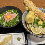 釜たけうどん 明石焼 - 