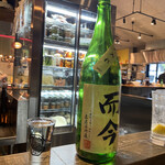 Toridashi Oden Nerimon - そのあとまたまた日本酒を飲みに
      
      『ひまり屋』さんへGO!  奥様…これで
      
      ガレーラコンプリートd(￣ ￣)
      
      うなぎたべてもよかですか？