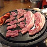 生サムギョプサルセット 
          生豚ハラミセット
          生豚トロセット