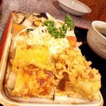 天平 - 中華定食の春巻き