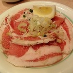 焼肉 鶯谷園 - 豚ロース650円