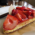 fika. - 赤い果実のタルト