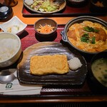 百菜 - カツ鍋定食＆焼きたて玉子焼き(単品)