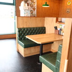 ジャンクガレッジ - 店内の様子