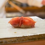 東麻布 天本 - 赤貝