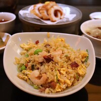 廣東料理 民生 ヒルトンプラザウエスト店 - 民生特製の五目炒飯