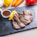 Shio-koji skirt steak made from domestic ultra-long-term fattened beef