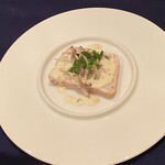 秋刀魚・里芋・ナスのテリーヌ　キノコとブルーチーズのソース