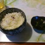Araki - ご飯（みそ汁・漬物付き）　\260