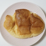 大須ベーカリー - クリームパン（190円）