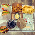 SHAKE SHACK - 