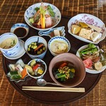 井中 - おまかせ膳（井中膳より刺身が少しだけ豪華になります）