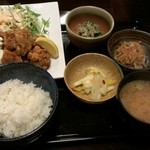 Yazawashokudou - チキン南蛮定食★
                      唐揚げが大きくてジューシー♪
                      ご飯何杯でもいけちゃう！