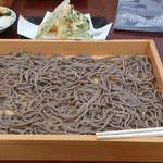 Soba Dokoro Fukusou An - 板そばと天ぷら盛り合わせ（別々）