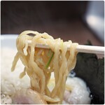 Niboshi Chuukasoba Yamagataya - 素晴らしい食感の麺