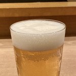 Akanezaka Oonuma - ご一緒様四名で乾杯♪
      私は生ビールで喉の渇きを潤します。