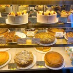 北浜レトロ - インディアン・チャイチーズケーキ＠600円他