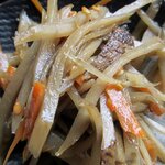 そば哲 - そば哲 「付け合わせのキンピラ」