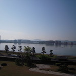 ホテル一畑 - 朝、部屋から観た『宍道湖』・・なんとも穏やかな光景でした