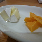 日本酒　兼ネル - チーズ