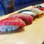 鮨とラーメン うおがしや - 日替わり地魚