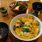 Yoinokuchi - 親子丼と焼鳥丼