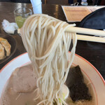 大砲ラーメン - 麺