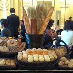 ガストロノミー ジョエル・ロブション - パン