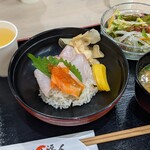 どんぶりや 福人 - 料理写真: